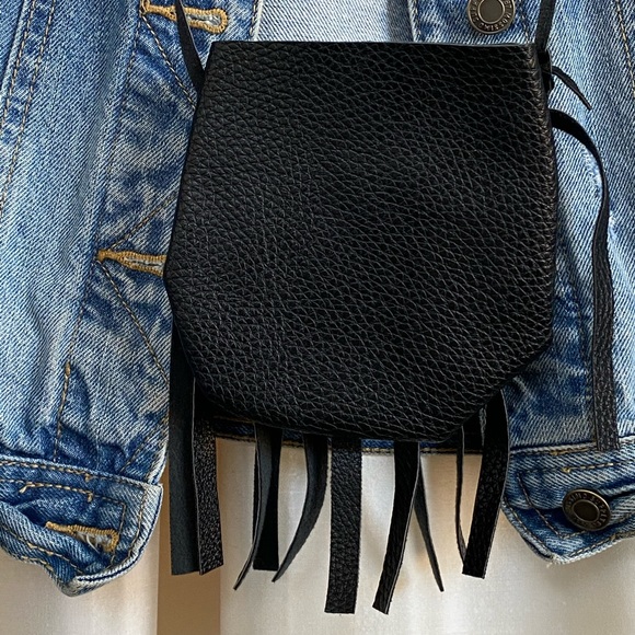 Cute fringe black mini-bag /purse - Picture 10 of 11